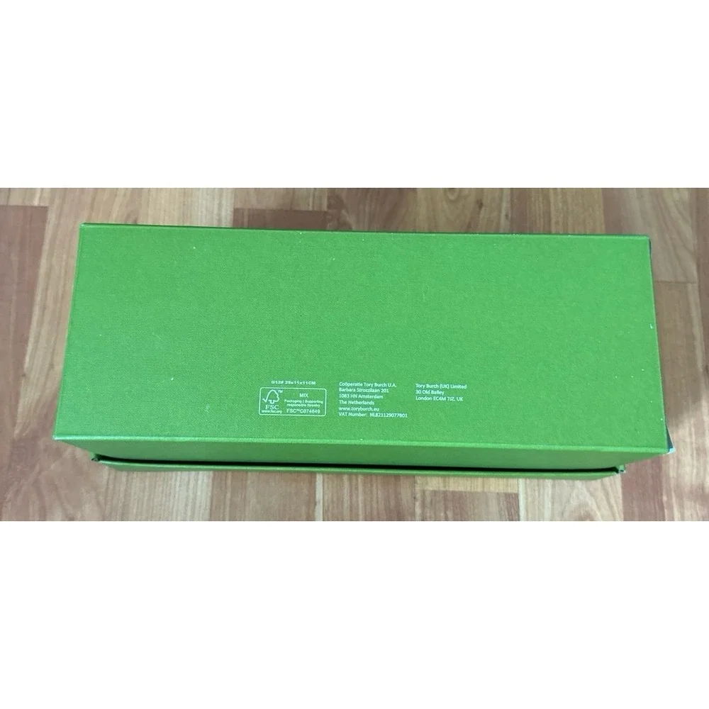 Tory Burch‎ empty shoe box